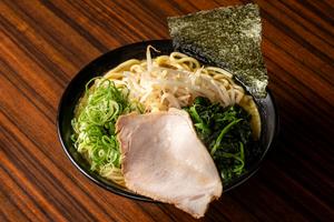 野菜3点盛ラーメン