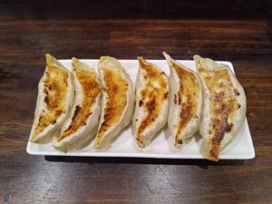 包みたて焼きぎょうざ大葉入り6個