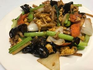 豚肉とキクラゲの玉子炒め