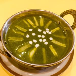 ほうれん草ミックスチーズカレー SAG MIX CHEESE CURRY