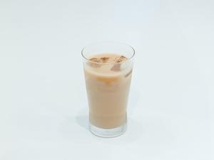 アイスオーツミルクコーヒー    Iced Oat milk with Coffee