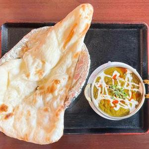 ほうれん草 カレー セット Spinach Curry Set.
