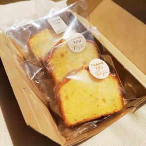 自家製レモンケーキ