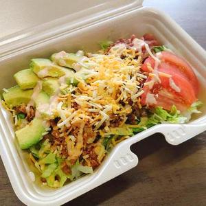 【当店人気No.2】アボカドチーズタコライス Avocado Cheese Taco Rice