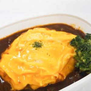 ふわとろ牛すじシチュー+肉汁あふれるハンバーグセット