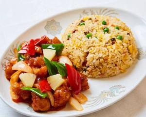 酢豚+五目炒飯プレート (咾肉+什炒)Vinegar Pork + Fried Rice with Five Ingredient Plate