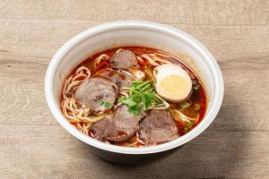 蘭州牛肉麺(純湯) 辛さ3