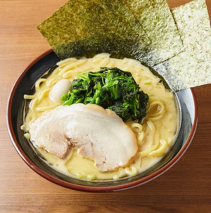 ラーメン(醤油) Ramen Noodles (Soy Sauce)