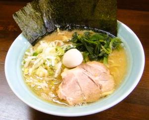 家系ラーメン 醤油味