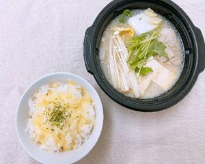 濃厚ごま豆乳鍋(シメ用ご飯+チーズのリゾットセット)