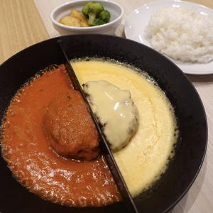 ガーリックトマト×チーズ(ご飯大盛り無料)