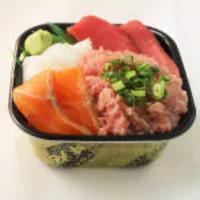丼丸 どんまる丼