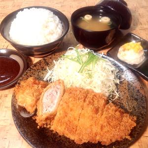 重ねカツ定食【とんかつソース】