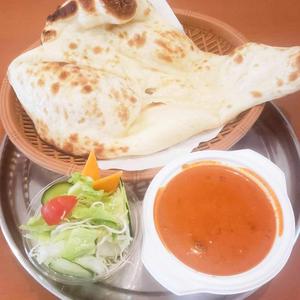 マトンカレーセット(ナン、サラダ付)