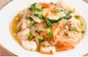 春雨サラダ Vermicelli Noodle Salad