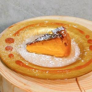 塩キャラメルのバスクチーズケーキ