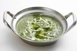 ほうれん草チキンカレー/Sag Chicken Curry
