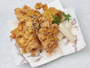 韓国バターはちみつ骨なしチキン 4個 (黄油蜂蜜味炸)
