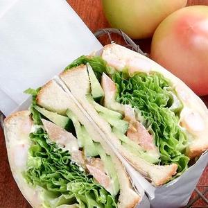 エビマヨサラダサンド Shrimp Mayonnaise Salad Sandwich
