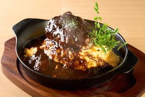 和牛ハンバーグオム