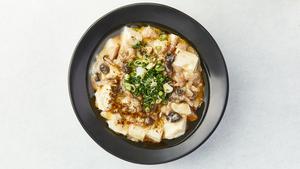 【丼ぶり】白 「鶏肉とキノコのうま塩麻婆豆腐」花椒の香り Tasty Salted Mopo Tofu Rice Bowl