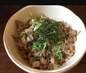 チャーシュー丼
