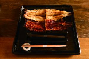 うな重 特々上(蒲焼1本・白焼き1本)