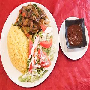 イエローライス Stir ostrich meat with yellow rice and salad