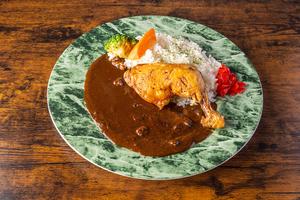 スパイスカレー チキンレッグ