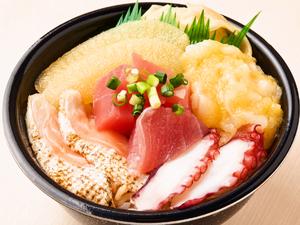 魚丼 開運丼 (22)