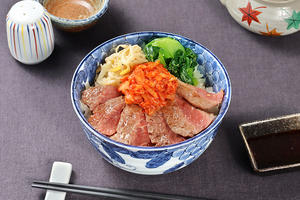 焼きたてのキムチシンタマ丼 (並)