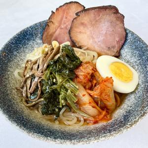 ナムル盛岡冷/Namul Morioka cold rice noodles