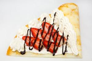 マリオンクレープ人気No.2 いちごチョコクリーム