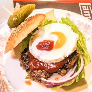 月見バーガー