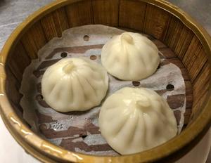 小籠包(3個)  Three soup dumplings