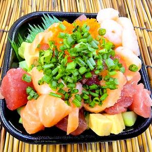 バラ丼