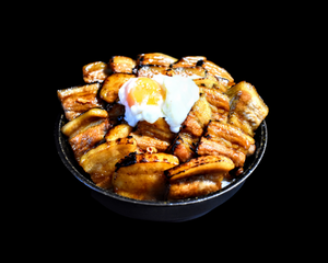 樽前湧水豚 極タレ温玉豚丼