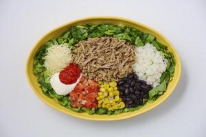 フリホーレス スパイシーポークサラダ Red Hot Carnitas Salad