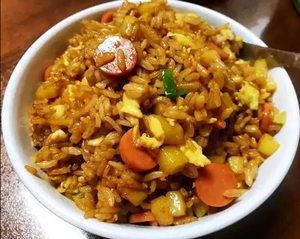 ソーセージチャーハン