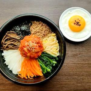 新鮮野菜たっぷりキムチビビンバ