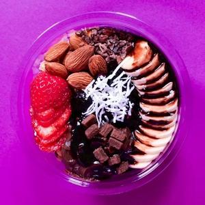 チョコのアサイーボウル(Chocolate Acai Bowl)
