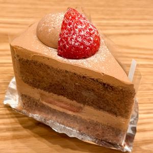 チョコ生ショートケーキ