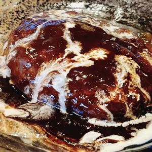 煮込みハンバーグ