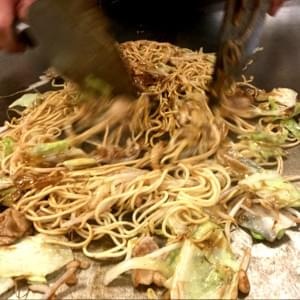 イカイカ焼きそば