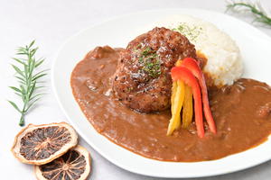 特製ハンバーグカレー