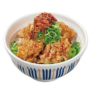 なか卯 ねぎラー鶏から丼 Fried Chicken Rice Bowl Chili Oil w/Chopped Spices add green leek