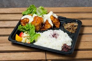 チキンなんばん弁当