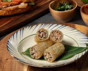 【人気No.3】揚げ春巻き Deep-Fried Spring Rolls