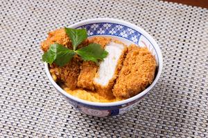 #とじないカツ丼(上) 国産桃豚220g