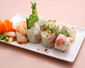 オリジナル生春巻き(2本)2 raw spring rolls